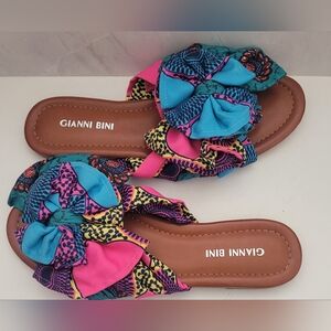 Gianni Bini Women’s Multicolor Floral Bow Slide Sandals